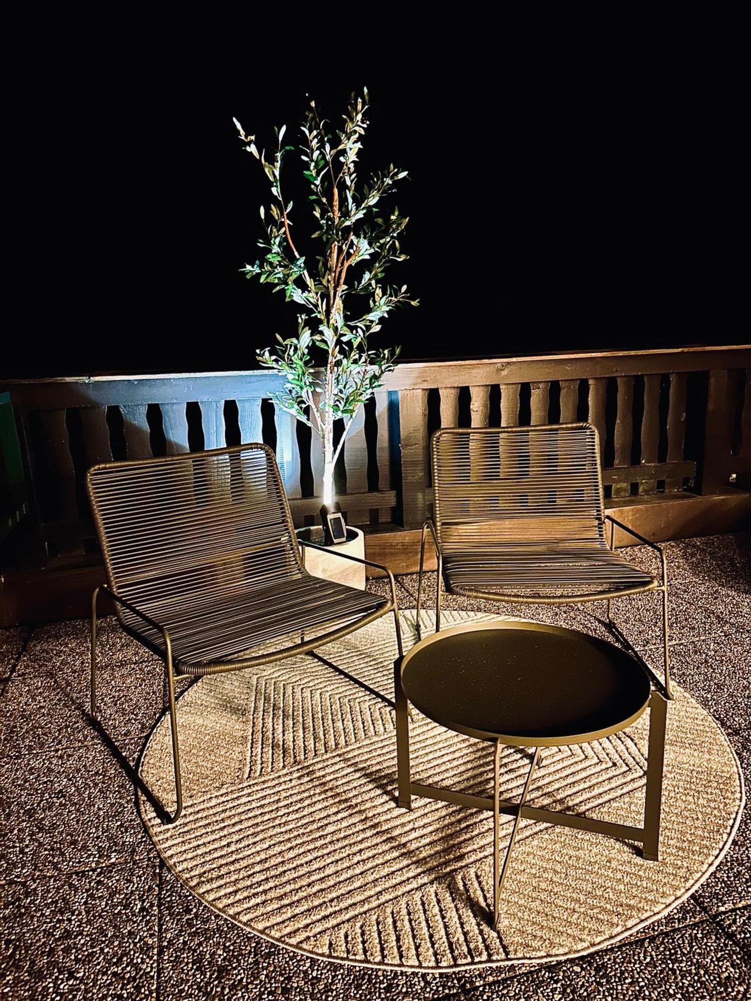Das Alpenzeit Appartement Mit Just Private Terrasse (Adults Only) Bad Aussee Exterior foto
